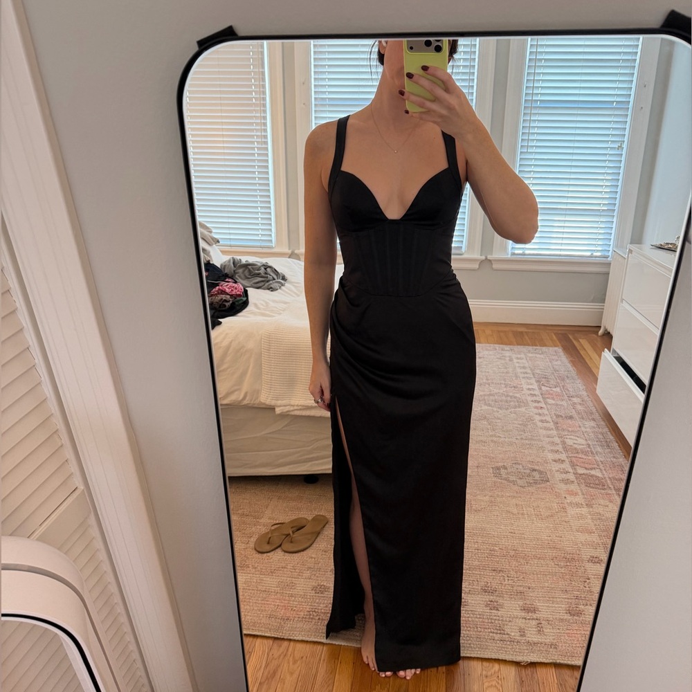NBD Elegant Black Evening Dress